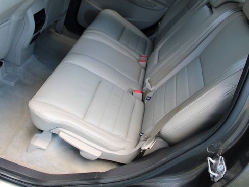 Used 2015 Ford Escape Titanium AWD/4WD image 31