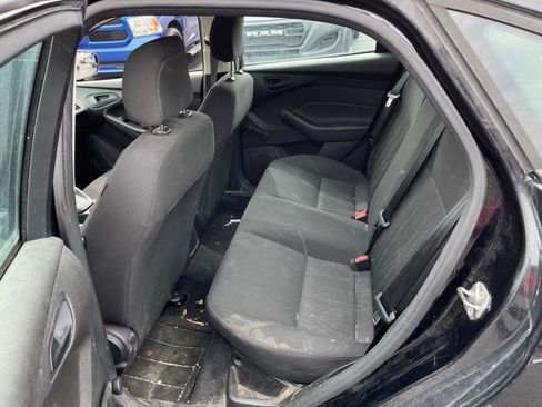 Used 2016 Ford Focus S FWD image 12