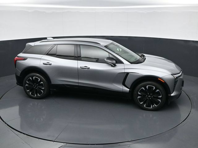 Used 2024 Chevrolet Blazer EV RS AWD/4WD image 39