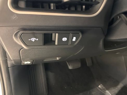 Certified 2026 Kia K4 FWD image 17