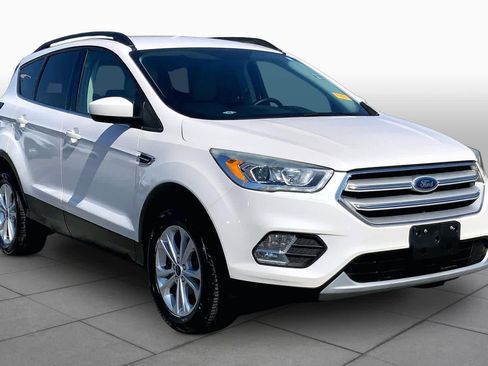 Certified 2018 Ford Escape SEL FWD image 3