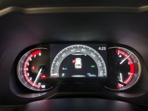 Certified 2025 Toyota RAV4 XLE image 19