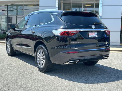 Used 2024 Buick Enclave Premium image 6