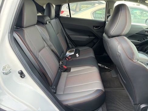 Used 2024 Subaru Crosstrek 2.5i Limited w/ Crosstrek Mirror Package image 9