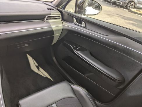 Used 2022 Kia K5 GT-Line image 13