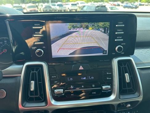 Certified 2021 Kia Sorento S FWD image 27