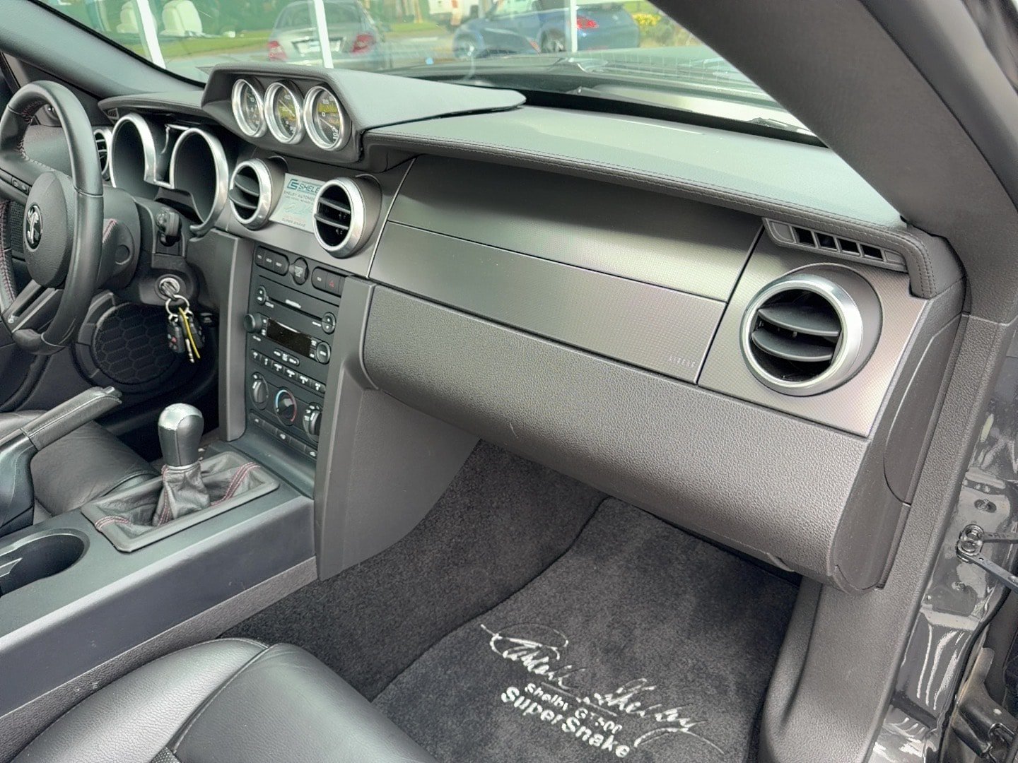 Used 2007 Ford Mustang Shelby GT500 RWD image 18