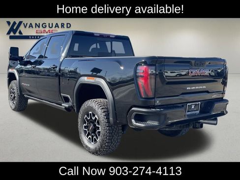 Used 2026 GMC Sierra 2500 AT4X image 3