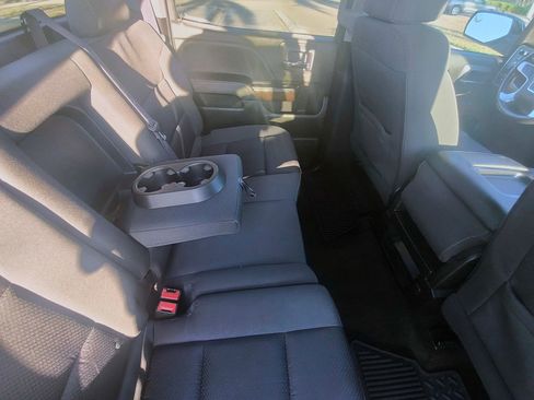 Used 2017 GMC Sierra 1500 SLE w/ SLE Value Package image 27