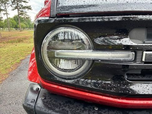 Used 2024 Ford Bronco Outer Banks AWD/4WD image 9