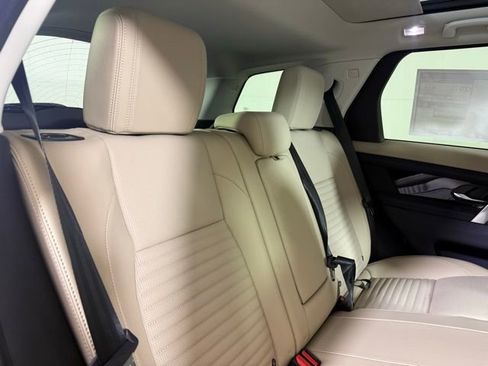 New 2025 Land Rover Discovery Sport S image 34