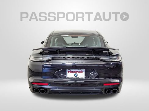 Used 2021 Porsche Panamera GTS image 5