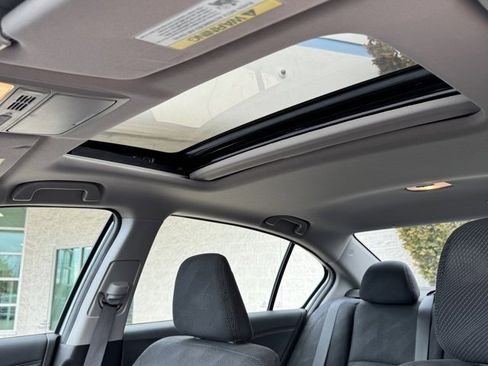 Used 2017 Honda Accord EX image 15