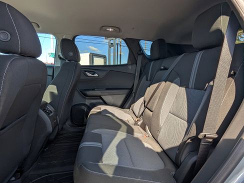 New 2025 Chevrolet Blazer LT w/ Convenience Package image 3
