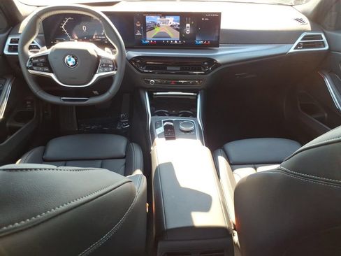Used 2026 BMW 330i xDrive Sedan w/ Premium Package AWD/4WD image 11