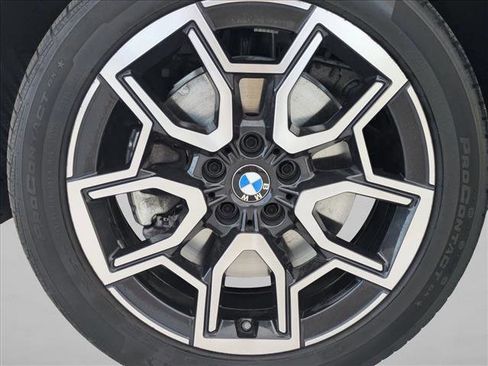 Used 2025 BMW X2 xDrive28i w/ Technology Package image 23