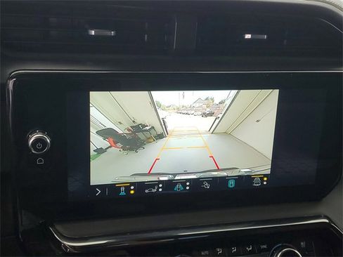 Used 2022 GMC Sierra 1500 AT4 w/ AT4 Premium Package image 28