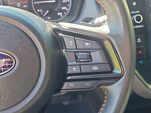 Certified 2024 Subaru Crosstrek 2.5i Limited AWD/4WD image 16