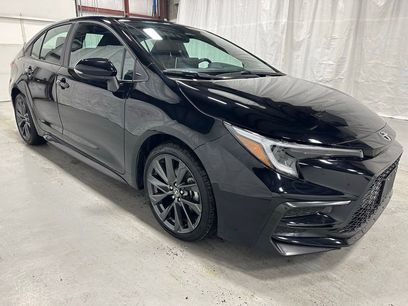 Used 2025 Toyota Corolla SE w/ SE Premium Package