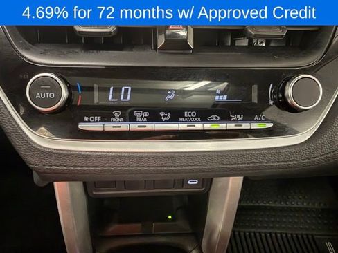 Used 2024 Toyota Corolla Cross LE image 22