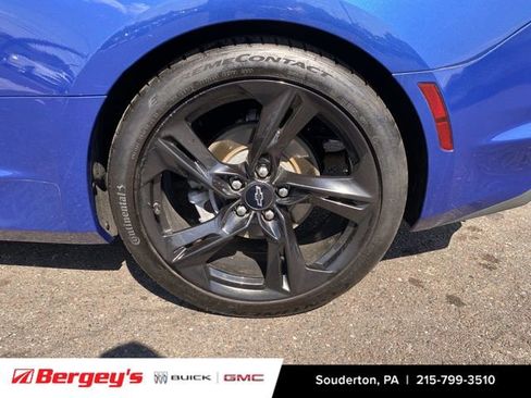 Certified 2021 Chevrolet Camaro LT RWD image 36
