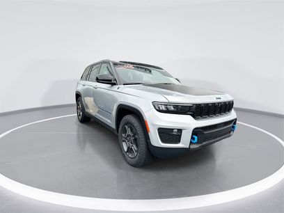 New 2024 Jeep Grand Cherokee Trailhawk