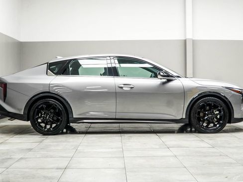 Used 2025 Kia K4 GT-Line Turbo image 3