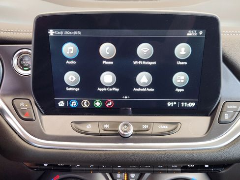 Used 2025 Chevrolet Blazer LT AWD/4WD image 18