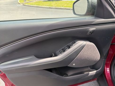 Used 2025 Ford Mustang Mach-E Premium image 16