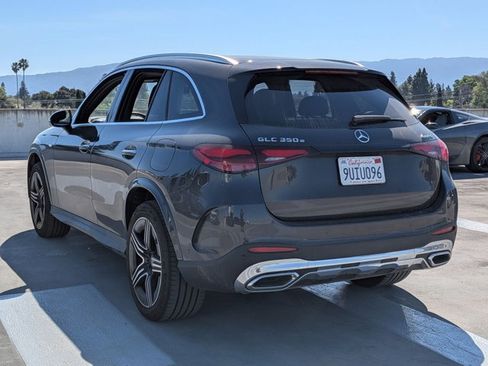 Used 2025 Mercedes-Benz GLC 350e GLC 350e image 7