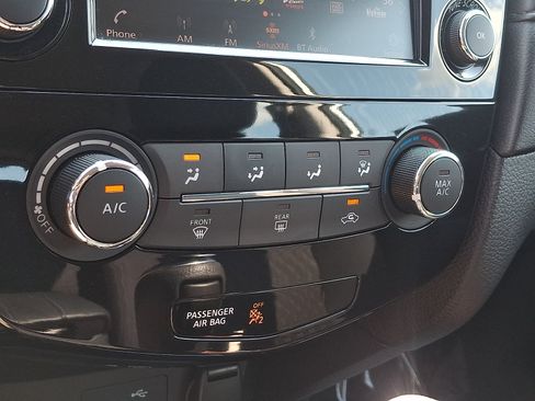 Used 2020 Nissan Rogue S AWD/4WD image 15