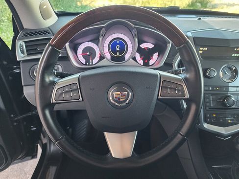 Used 2010 Cadillac SRX Premium image 28
