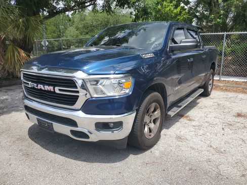 Used 2020 RAM 1500 Big Horn RWD image 3