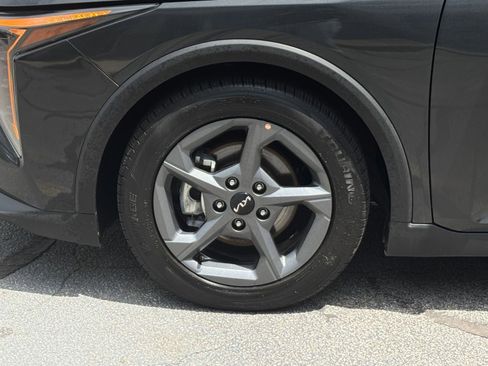Used 2025 Kia K4 FWD image 30
