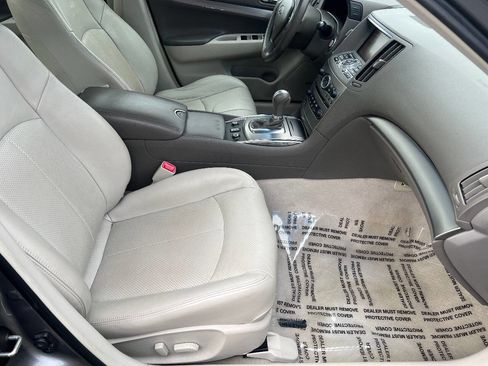 Used 2012 INFINITI G37 x w/ Premium Pkg image 25
