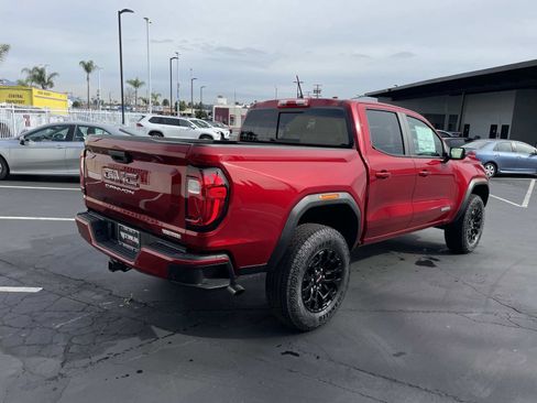New 2026 GMC Canyon Elevation image 5