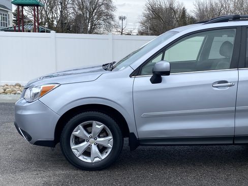 Used 2018 Subaru Impreza 2.0i Sport image 2