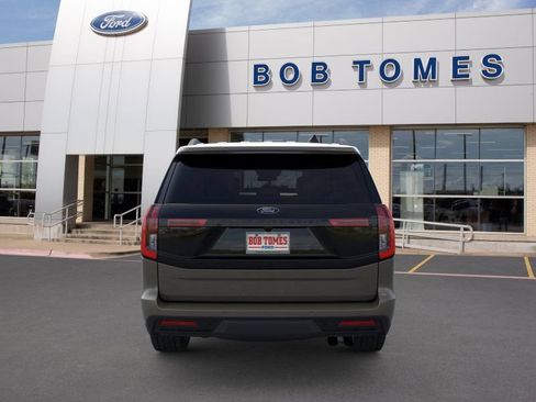 Used 2026 Ford Expedition Tremor AWD/4WD image 6
