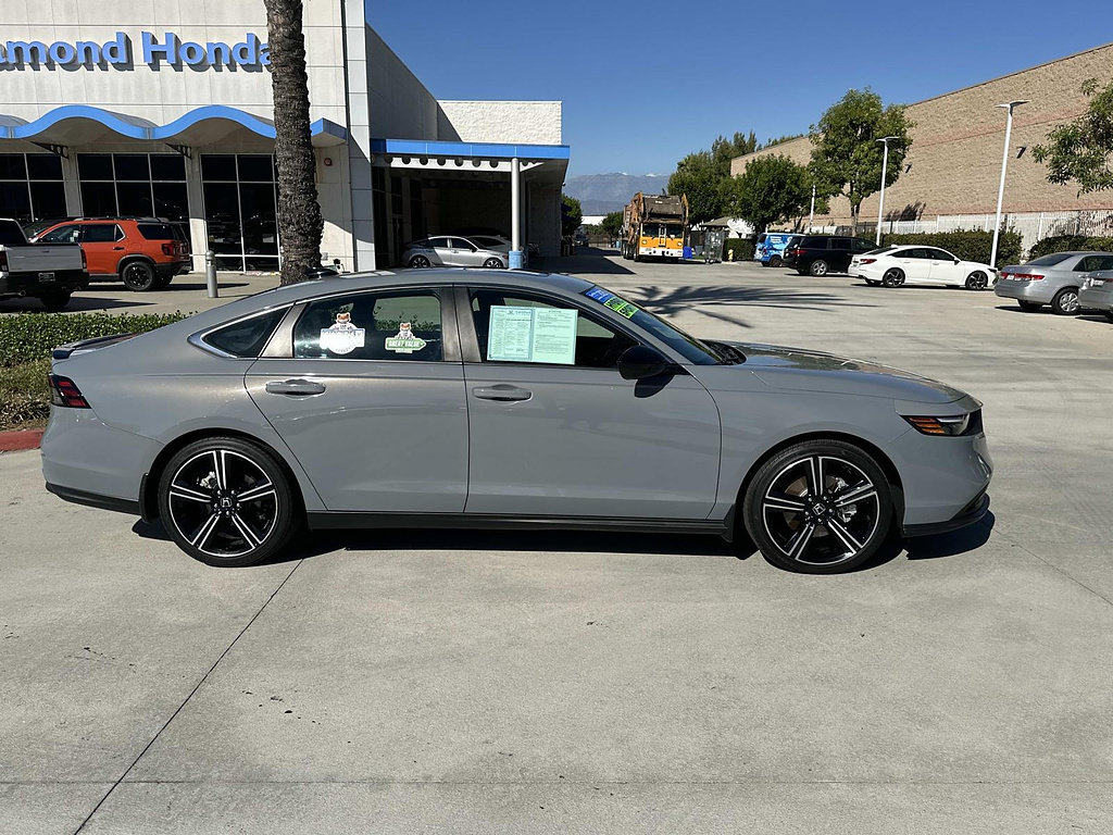 Certified 2025 Honda Accord Sport image 26
