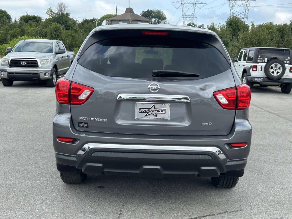 Used 2017 Nissan Pathfinder S AWD/4WD image 6
