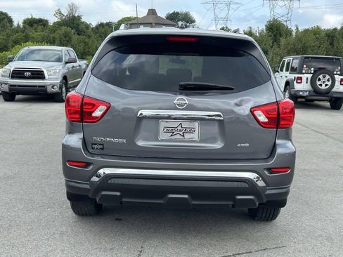 Used 2017 Nissan Pathfinder S AWD/4WD image 6