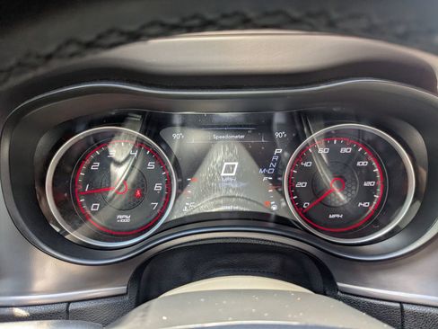 Used 2023 Dodge Charger SXT RWD image 15