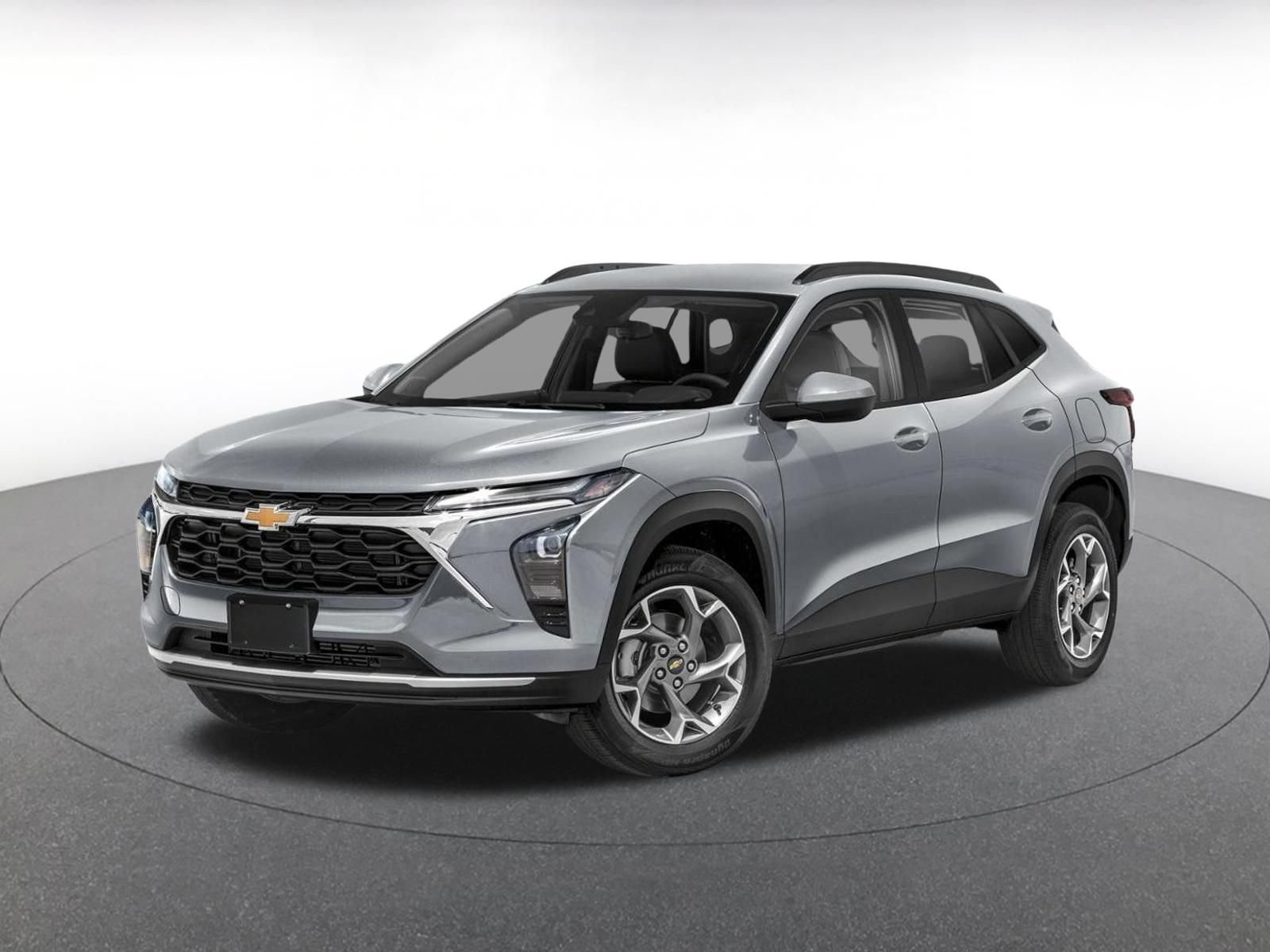 Used 2025 Chevrolet Trax LT FWD image 3