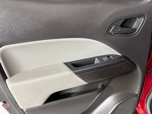 Used 2021 Chevrolet Colorado W/T w/ Custom Special Edition RWD image 34