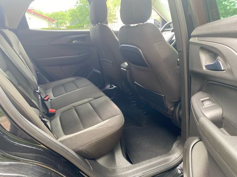 Used 2021 Chevrolet TrailBlazer LT w/ Driver Confidence Package FWD image 20