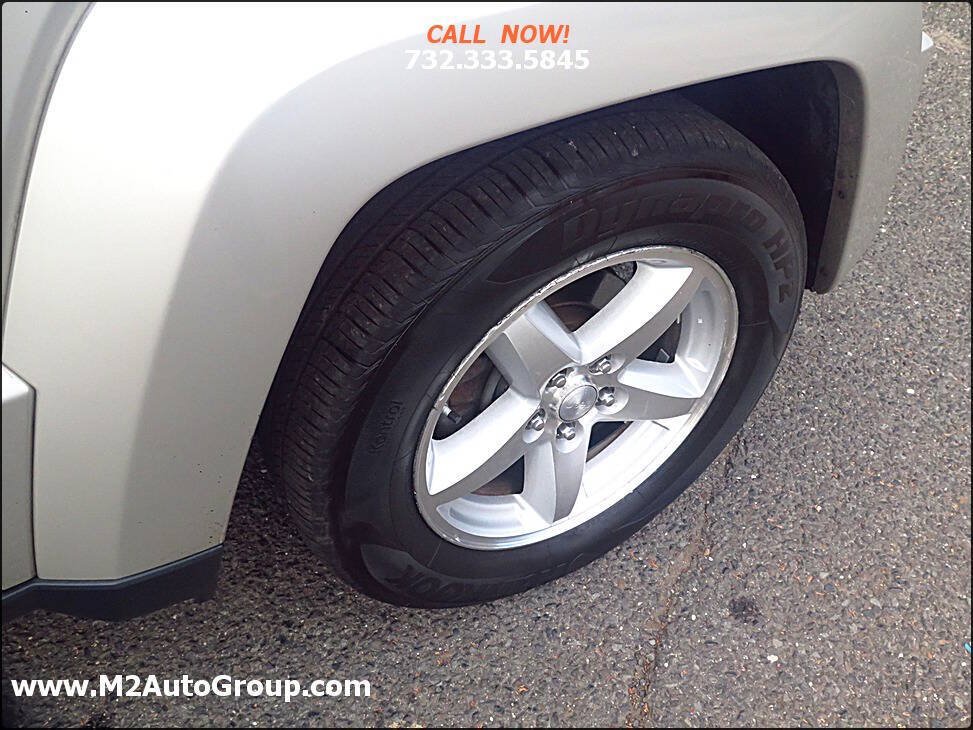 Used 2008 Jeep Liberty Limited w/ Premium Group AWD/4WD image 37