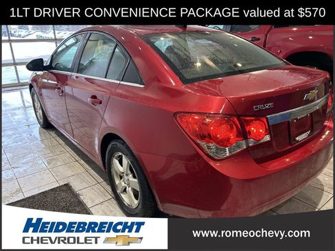 Used 2013 Chevrolet Cruze LT image 3