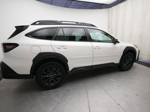 Certified 2023 Subaru Outback Onyx Edition AWD/4WD image 35