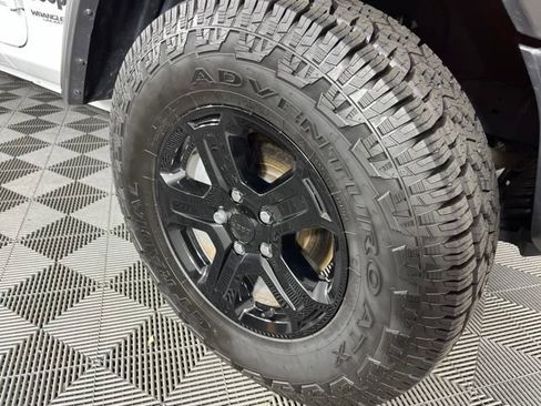 Used 2022 Jeep Wrangler Unlimited Sport AWD/4WD image 15