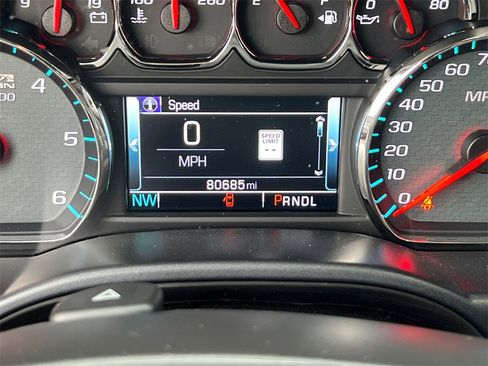 Used 2018 GMC Sierra 1500 SLT image 32